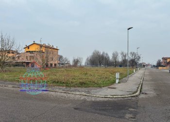 Foto 7 - Terreno edificabile VIA BRENTA
 
SNC, Cento - foto 7