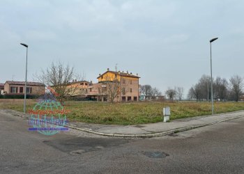 Foto 9 - Terreno edificabile VIA BRENTA
 
SNC, Cento - foto 9