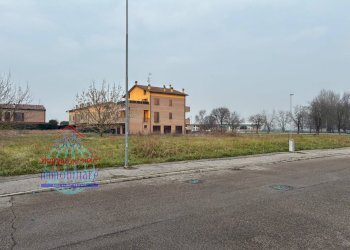 Foto 10 - Terreno edificabile VIA BRENTA
 
SNC, Cento - foto 10