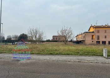 Foto 12 - Terreno edificabile VIA BRENTA
 
SNC, Cento - foto 12