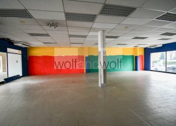 Foto 3 - Negozio Piazza Europa
 
39, Corsico - foto 3