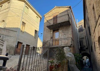 Foto 1 - Independent house Via del Forno
 
50, Ortezzano - photo 1