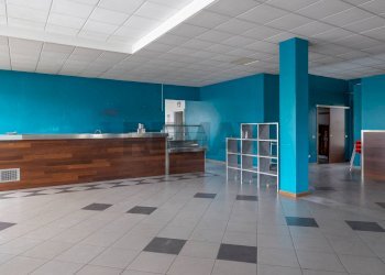 Ricezione / Lobby - Commercial Premises VIA BURAGO
 
4, Ornago - photo 11