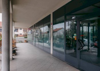 Terrazza - Commercial Premises VIA BURAGO
 
4, Ornago - photo 27