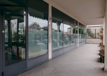 Terrazza - Commercial Premises VIA BURAGO
 
4, Ornago - photo 28