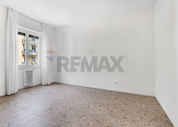 Stanza vuota - Bilocale Via Marco D'agrate
 
25, Milano - foto 15