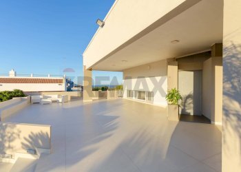 Terrazza - Villa Via Morelli E Silvati
 
26, Bari - foto 13