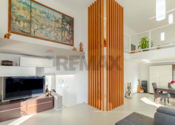 Sala da pranzo - Villa Via Morelli E Silvati
 
26, Bari - foto 15