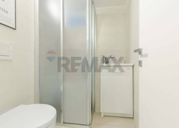 Bagno - Villa Via Morelli E Silvati
 
26, Bari - foto 39