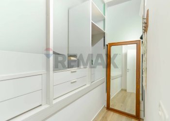Cabina armadio - Villa Via Morelli E Silvati
 
26, Bari - foto 51