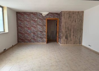 Stanza vuota - Capannone Strada del Votano, Capurso - foto 2