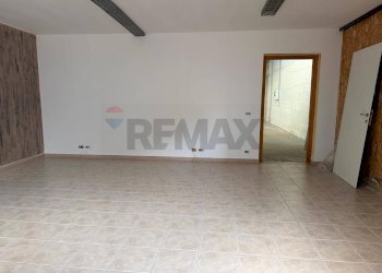 Stanza vuota - Capannone Strada del Votano, Capurso - foto 4