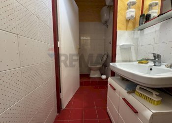 Bagno - Negozio Via Mongiana, Roma - foto 6