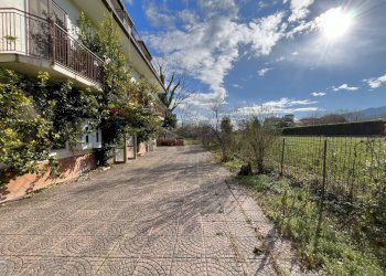 Giardino - Villa via nocelle
 
42, Dragoni - foto 3