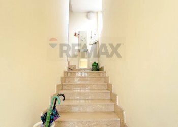 Scale - Villa via nocelle
 
42, Dragoni - foto 5