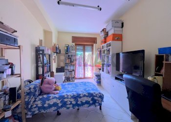 Camera / camera da letto - Villa via nocelle
 
42, Dragoni - foto 21