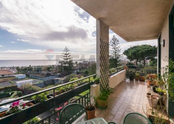 Balcone - Appartamento Via Francesco Mannino Cefaly
 
4, Catania - foto 1