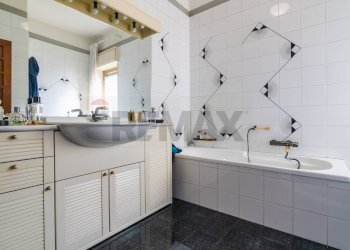 Bagno - Appartamento Via Francesco Mannino Cefaly
 
4, Catania - foto 8