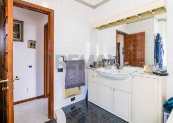 Bagno - Appartamento Via Francesco Mannino Cefaly
 
4, Catania - foto 10