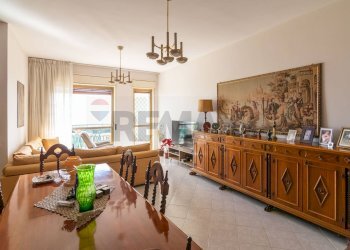 Sala da pranzo - Appartamento Via Francesco Mannino Cefaly
 
4, Catania - foto 17