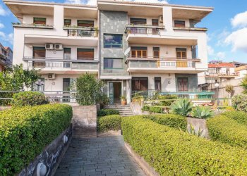 Edificio all\'aperto - Appartamento Via Francesco Mannino Cefaly
 
4, Catania - foto 35