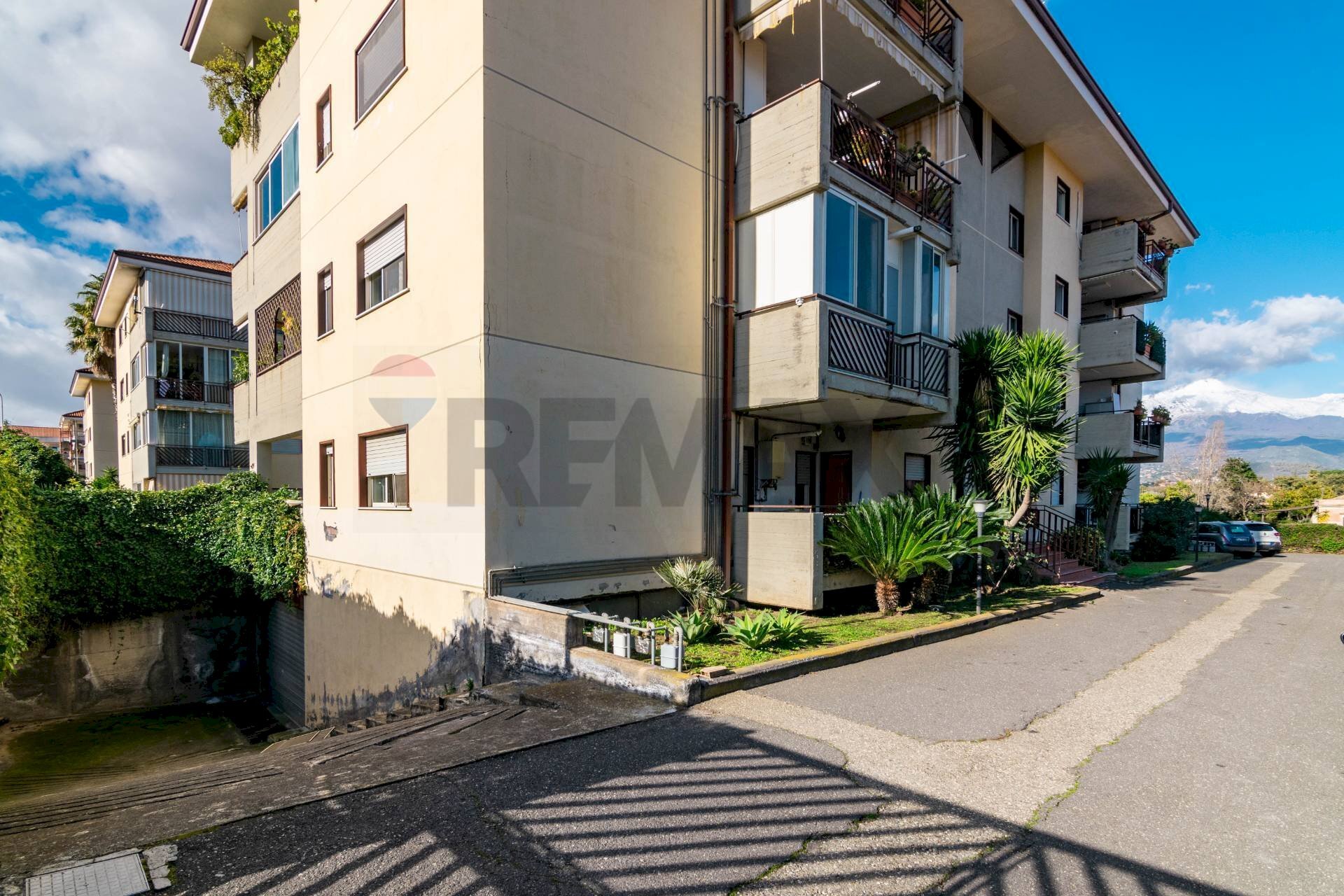 Edificio all\'aperto - Appartamento Via Giuseppe Vitale
 
6, Valverde - foto 2