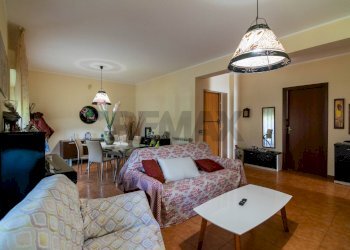 Sala da pranzo - Appartamento Via Giuseppe Vitale
 
6, Valverde - foto 7