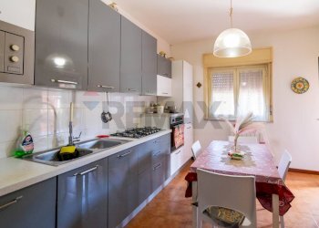 Cucina - Appartamento Via Giuseppe Vitale
 
6, Valverde - foto 10