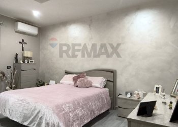 Camera / camera da letto - Trilocale Viale A.Aldisio
 
204, Bronte - foto 2