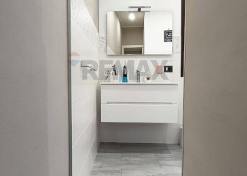 Bagno - Trilocale Viale A.Aldisio
 
204, Bronte - foto 13