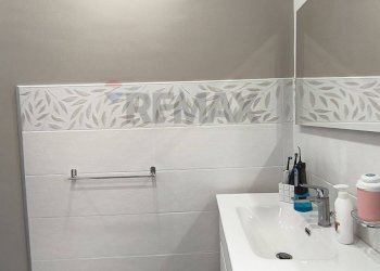 Bagno - Trilocale Viale A.Aldisio
 
204, Bronte - foto 14