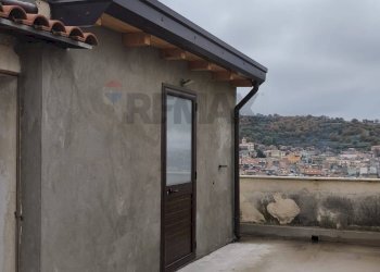 Terrazza - Trilocale Viale A.Aldisio
 
204, Bronte - foto 20