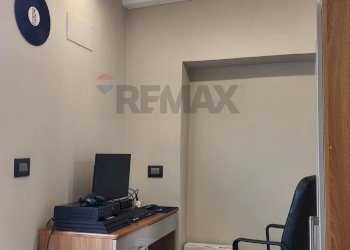 Ufficio - Trilocale Viale A.Aldisio
 
204, Bronte - foto 22