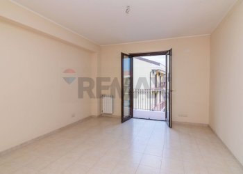 Stanza vuota - Quadrilocale via san nicolò
 
6, Aci Catena - foto 10