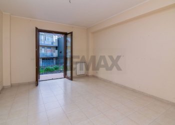 Stanza vuota - Quadrilocale via san nicolò
 
6, Aci Catena - foto 12