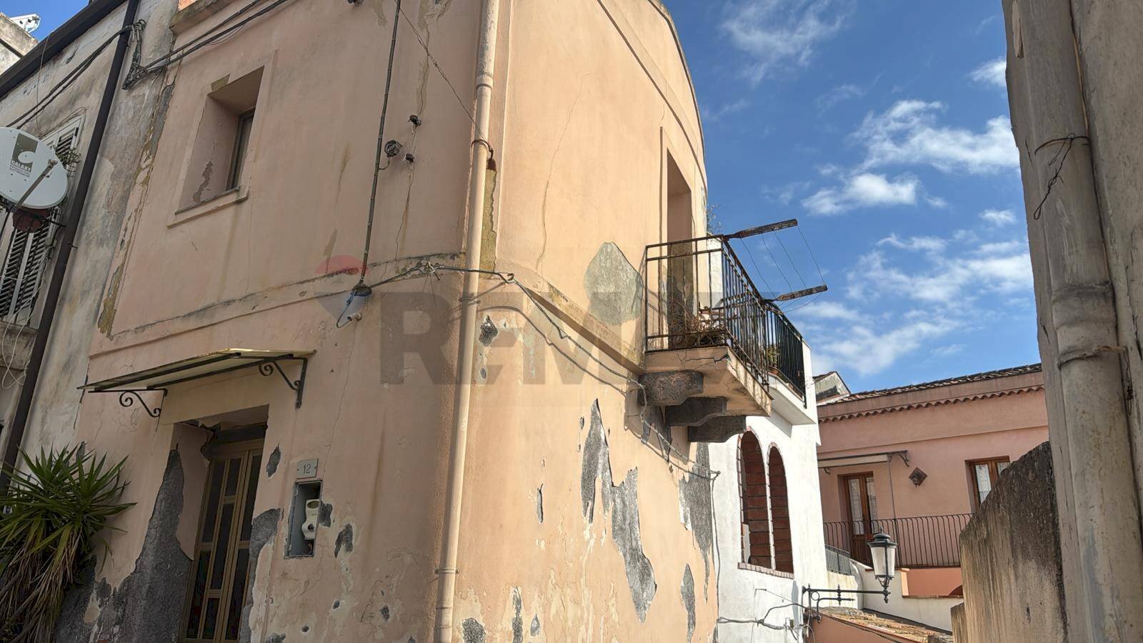 Edificio all\'aperto - Independent house Via Ruggero Primo il Normanno
 
20, Calatabiano - photo 3