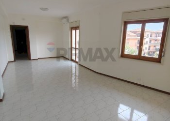 salone doppio - Appartamento Via Allegria
 
8, Catania - foto 5