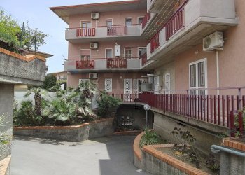 Edificio all\'aperto - Appartamento Via Allegria
 
8, Catania - foto 17