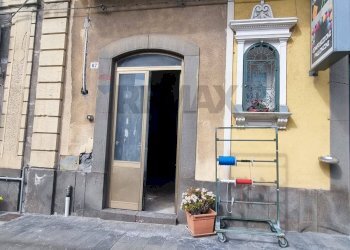 Edificio all\'aperto - Casa indipendente Via Vittorio Emanuele III
 
63, Belpasso - foto 2