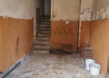 Parcheggio - Casa indipendente Via Vittorio Emanuele III
 
63, Belpasso - foto 6