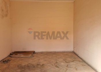 Stanza vuota - Casa indipendente Via Vittorio Emanuele III
 
63, Belpasso - foto 8