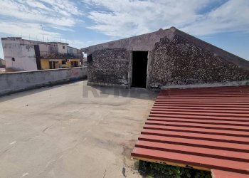 Terrazza - Casa indipendente Via Vittorio Emanuele III
 
63, Belpasso - foto 18