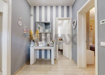 Hall / corridoio - Villa via a la marmora, Viareggio - foto 4