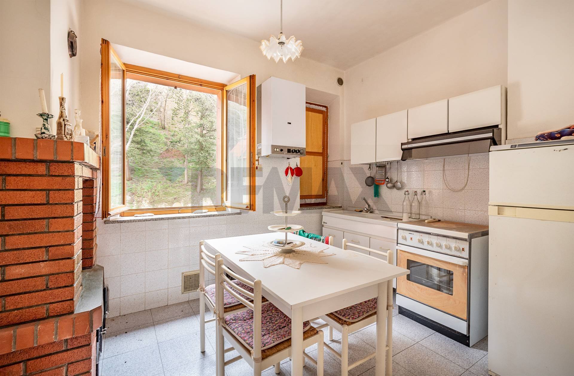 Cucina - Apartment Via Martiri Della Resistenza
2B, Serra San Quirico - photo 3