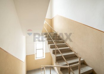 Scale - Appartamento Via Martiri Della Resistenza
 
2B, Serra San Quirico - foto 11