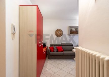 Soggiorno - Bilocale Località Boirolo
 
105, Tresivio - foto 12