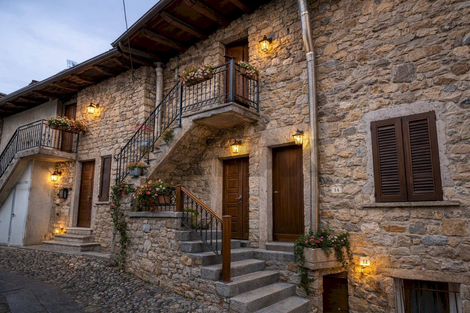 Casa all\'aperto - Bilocale via Prada
 
2, Montagna in Valtellina - foto 1
