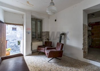 Soggiorno - Bilocale via Prada
 
2, Montagna in Valtellina - foto 4