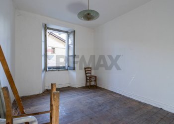 Stanza vuota - Bilocale via Prada
 
2, Montagna in Valtellina - foto 8