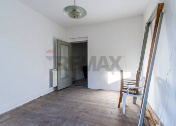 Stanza vuota - Bilocale via Prada
 
2, Montagna in Valtellina - foto 11